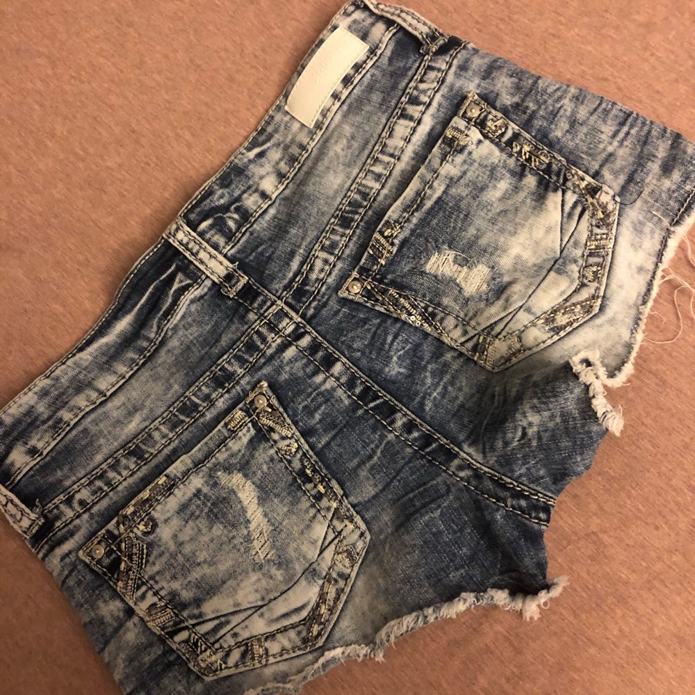 Size 28 daytrip Jean shorts